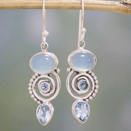 Verde™ | Exclusive Vintage Silver and Moonstone Earrings